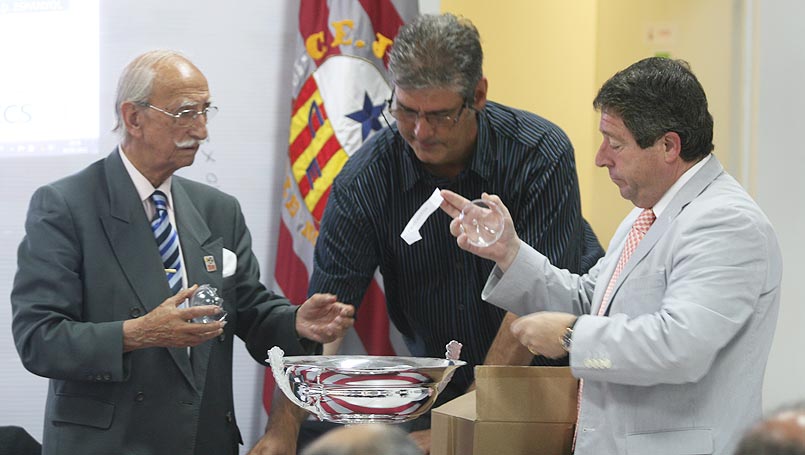 Un instant del sorteig del torneig, fet ara fa unes setmanes